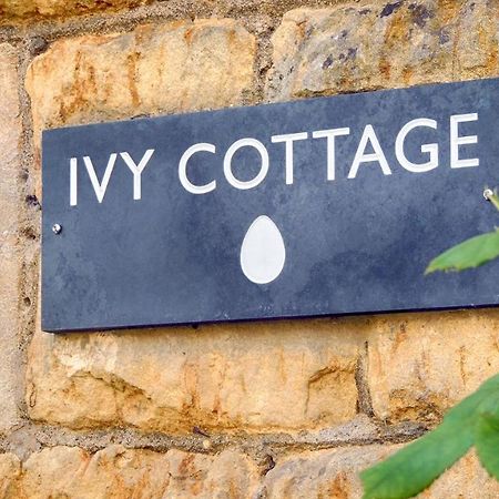 Ivy Cottage Bourton-on-the-Water Bagian luar foto