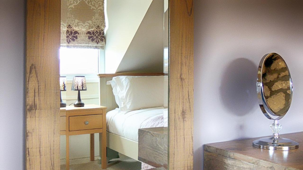 Ivy Cottage Bourton-on-the-Water Bagian luar foto